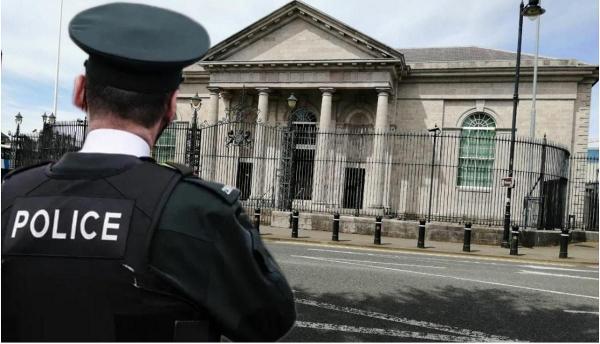 Românul a fost eliberat pentru o cauțiune de 250 de lire sterline