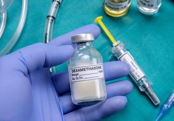 Dexametazona, medicamentul vechi şi ieftin care salvează pacienţii cu forme grave de COVID-19