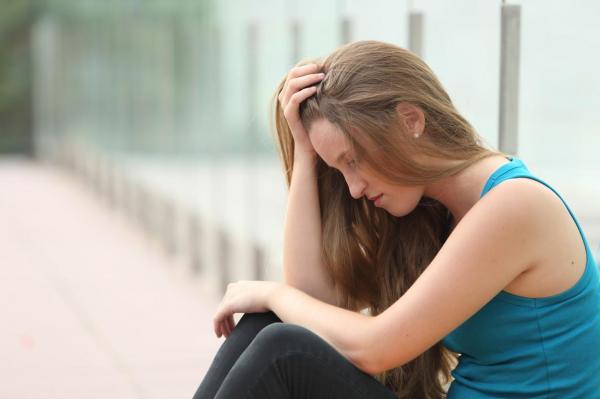 Crezând că şi-a găsit dragostea vieţii pe Facebook, o tânără de 16 ani din Buzău a trăit grozăvii de nedescris