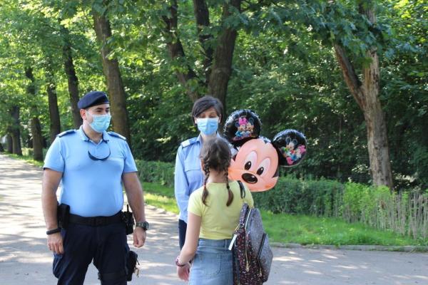 Victoria, fetița de 11 ani din București care și-a salvat tatăl de la moarte, l-a întâlnit pe omul care i-a schimbat viața