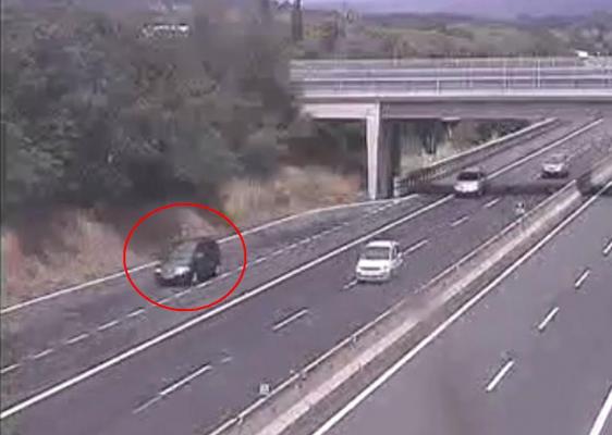 Imagini cu mașina românilor, cu câteva secunde înainte de impact