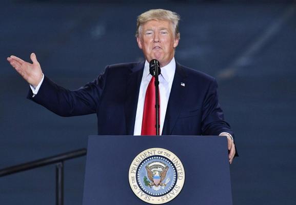 Protest al diplomaţilor americani împotriva lui Trump. Ei cer oficialilor administrației să susțină invocarea celui de-al 25-lea amendament, pentru a-l da jos din funcție