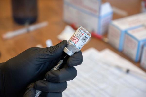 Vaccinul Moderna este eficient împotriva noilor tulpini ale coronavirusului