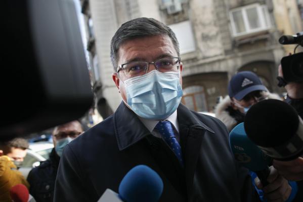 Costel Alexe, fostul ministru al Mediului, la DNA