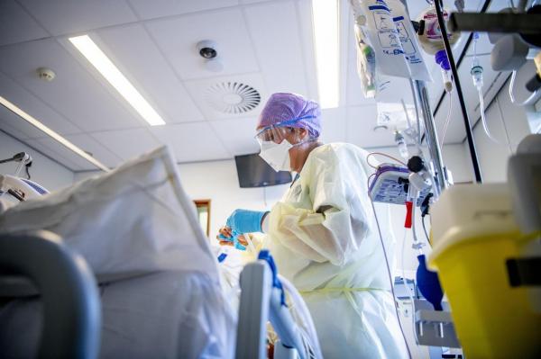 Record negru pentru România de la începutul pandemiei: 331 de decese în ultimele 24 de ore. 303 dintre aceşti pacienţi nu erau vaccinaţi