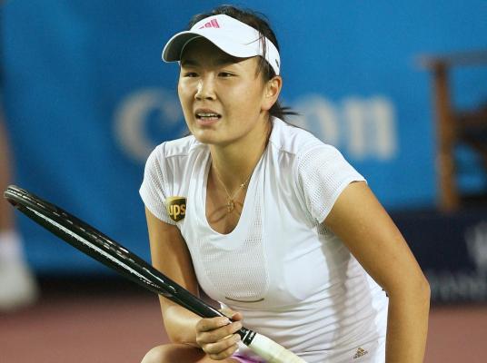 L-a acuzat pe vicepremierul Chinei că a violat-o, iar acum e dată dispărută. De o săptămână, nimeni nu mai ştie nimic ce jucătoarea de tenis Shuai Peng