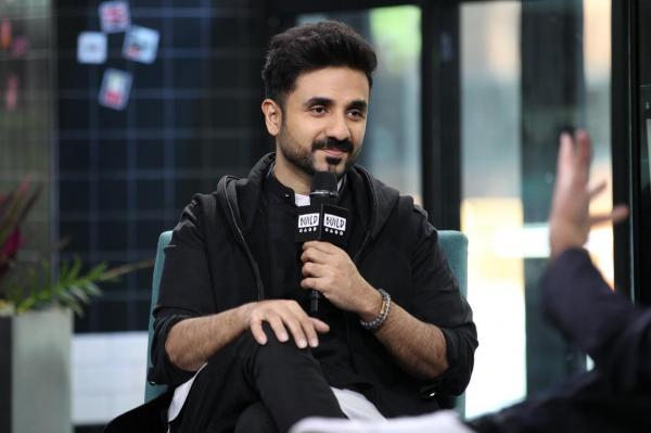 Declarații controversate făcute de un comediant: ”Provin dintr-o Indie în care ziua venerăm femeile, iar noaptea le violăm în grup”