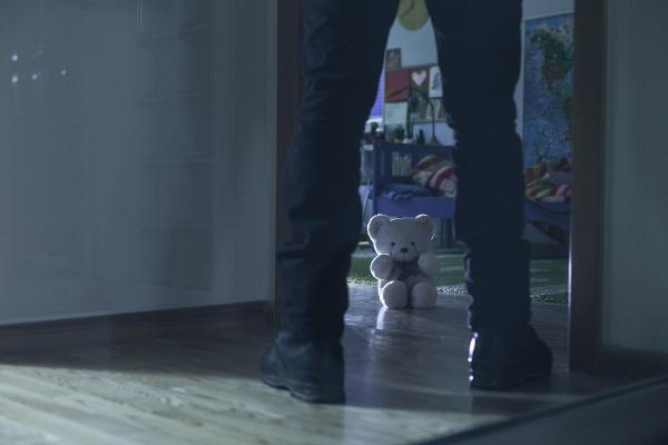 Un tată le-a injectat heroină copiilor mici pentru a-i ''ajuta să doarmă''