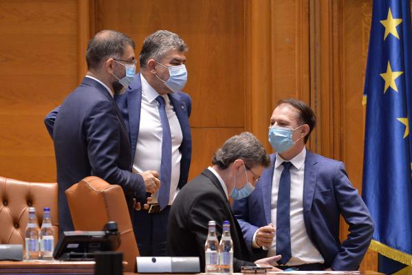 Marcel Ciolacu și Florin Cîțu, în Parlament