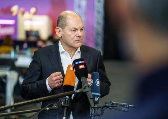 Vaccinare obligatorie în Germania, cerută de viitorul cancelar Olaf Scholz. Nemții vor trimite bolnavi în Lombardia