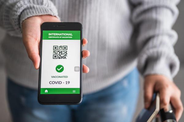 Reacția lui Rafila la introducerea obligativității de vaccinare, discutată de UE. Detalii noi despre certificatul verde