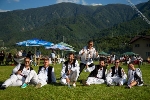 Nicolai Tand, Oase, Sony, Babană, Florin Ristei și Ilona Brezioanu la Poftiţi pe la noi: Poftiţi prin ţară!, astăzi, de la 20:30, Antena 1