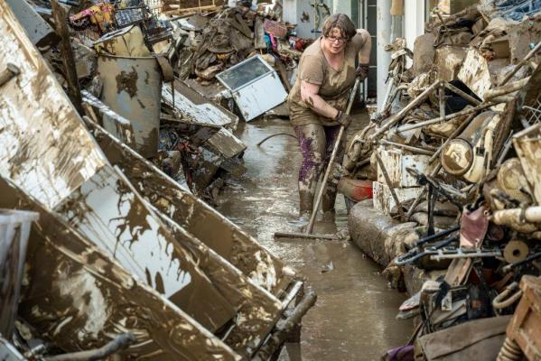 Cele mai distrugătoare 10 dezastre meteorologice din 2021. Au provocat pagube de peste 170 de miliarde de dolari pe glob