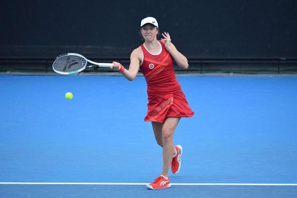 Simona Halep şi Iga Swiatek s-au mai întâlnit de două ori până acum
