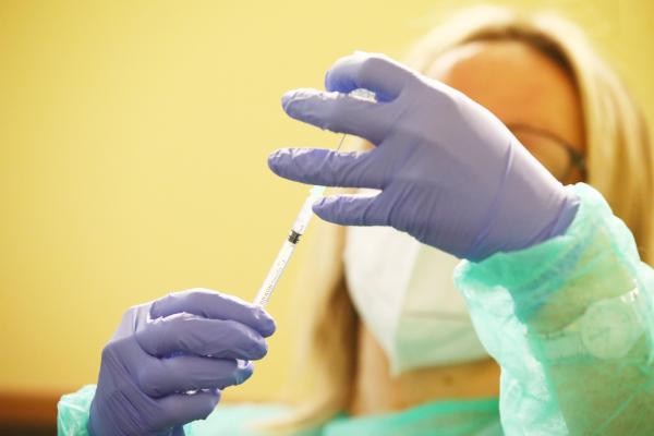 Două angajate din cadrul DGASPC Gorj, confirmate cu Covid-19 la cinci zile după ce au primit doza de rapel