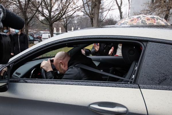 Lansare de carte surpriză pentru Mihai Bendeac, duminică, la iUmor