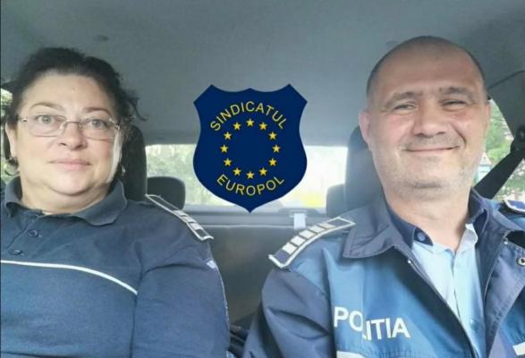 O poliţistă din Neamţ a salvat un bărbat care încerca să-şi ia viaţa, pe un pod