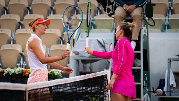 Simona Halep, Sorana Cîrstea şi Irina Begu au de jucat meciuri la simplu la turneele de tenis de la Melbourne