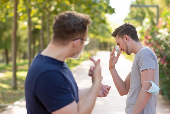 Un bărbat din Mallorca a fost arestat pentru că a infectat 22 de persoane cu Covid-19.