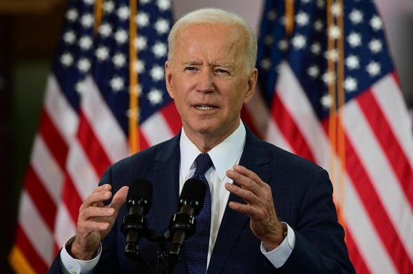 Joe Biden a promis Ucrainei sprijinul ''neclintit'' al Statelor Unite, în contextul tensiunilor legate de prezenţa trupelor ruseşti la graniţa ţării