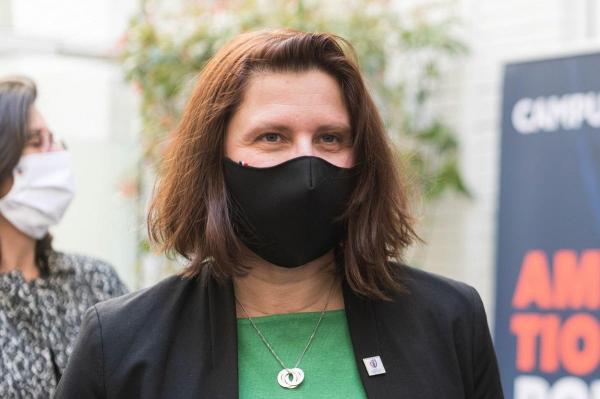 Roxana Mărăcineanu, ministrul francez al sportului: "Este posibil ca Openul Francez sa fie amânat pentru al doilea an"