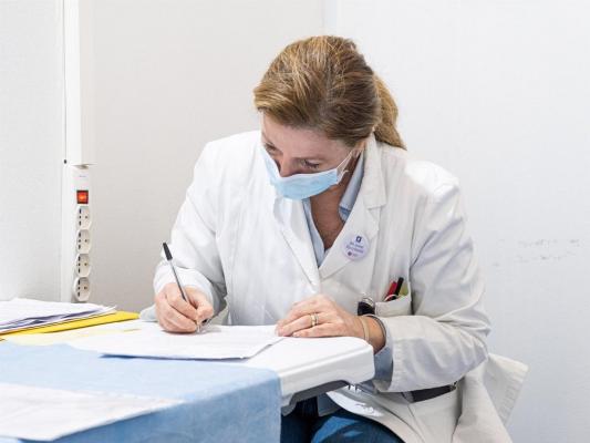 Bilanț coronavirus în România, 4 aprilie: 4.151 noi cazuri și 97 decese, în ultimele 24 de ore