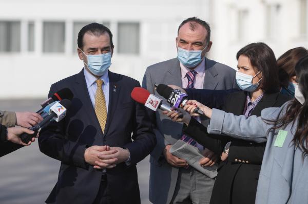 Orban, întrebat dacă Voiculescu trebuie schimbat din funcţie: Orice ministru care nu îşi face datoria, mai devreme sau mai târziu, va pleca din Guvern