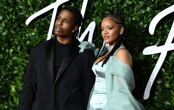 Rihanna și ASAP Rocky la Fashion Awards 2019
