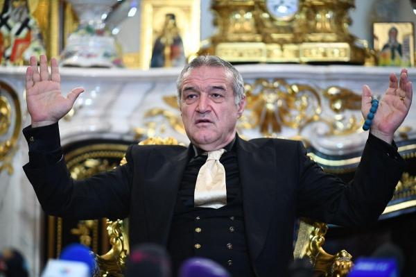 Gigi Becali a circulat cu viteză prin localitate, depăşind 100 de kilometri la oră