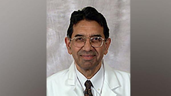 Un renumit medic infecționist din SUA a murit de Covid în India, unde mersese pentru a-și salva familia