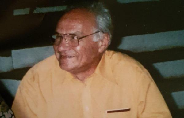 Până la moarte şi dincolo de ea! Ioan, un bătrân dat dispărut de familie, a fost găsit mort în cimitir în apropiere de mormântul soţiei, în Cluj