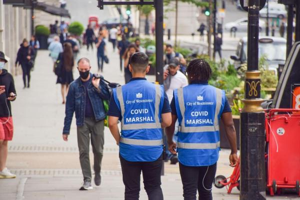 Explozie de cazuri de Covid în Marea Britanie. Numărul bolnavilor s-a dublat într-o săptămână în ciuda ratei mari de vaccinare