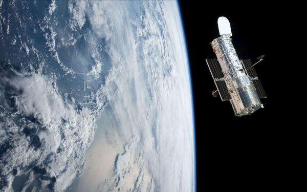NASA: Telescopul spaţial Hubble nu mai funcţionează de câteva zile