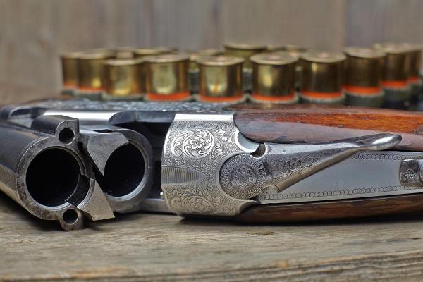 Puşti de vânătoare şi muniţie, printre premiile dedicate celor care participă la loteria vaccinării anti-Covid din Virginia de Vest