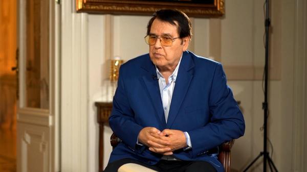 Marius Țeicu, despre cum s-a născut hit-ul O portocală: Unde mă duc la magazine, lumea începe "la la la"