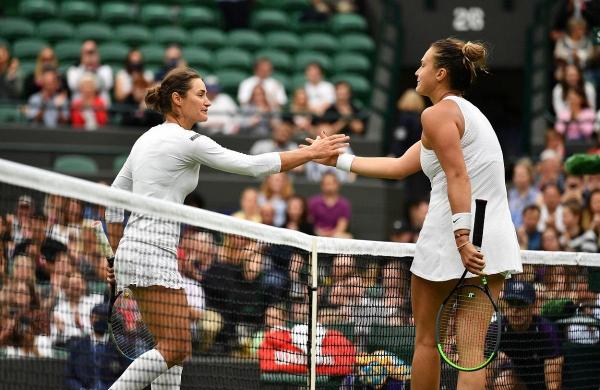 Monica Niculescu a rezistat doar ceva mai mult de o oră şi 15 minute în faţa Arynei Sabalenka