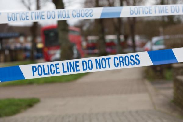 Trei adolescenţi sunt judecaţi pentru uciderea băiatului de 13 ani, din Marea Britanie