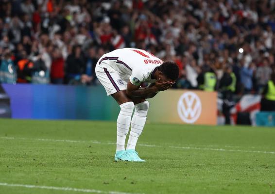 Rashford, mesaj emoţionant după ce a ratat un penalty în finala EURO 2020: "Îmi cer scuze pentru asta, nu şi pentru cine sunt"