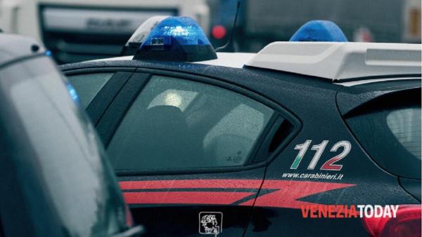 Carabinierii l-au săltat pe român dintr-un apartament din zona Mestre