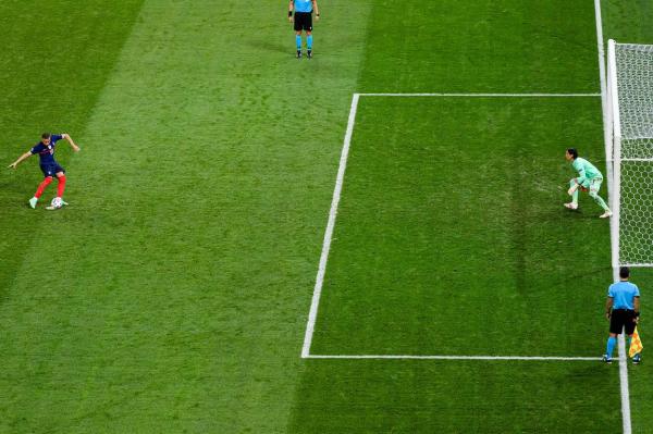 Franţa - Elveţia, cel mai spectaculos meci de la EURO 2020, s-ar putea juca din nou. Petiţie semnată de peste 200.000 de oameni