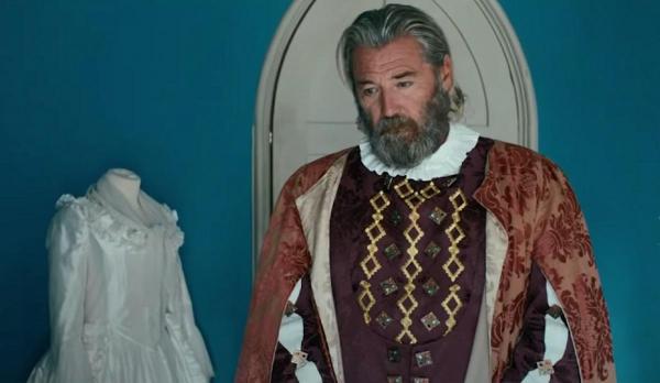 Actorul Mike Mitchell