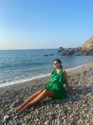 Ioana Ginghină, vacanţă în familie, în Spania şi în Grecia, înaintea revenirii pe platoul de filmare de la Adela