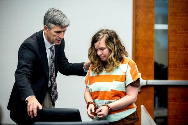 Șoferiță condamnată la 25 de ani de închisoare în SUA, după ce a lovit doi copii pe trotuar crezând că unul era mexican, iar celălalt membru ISIS