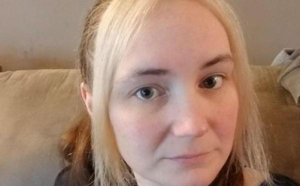 Profesoara de 38 de ani s-a împuşcat în cap de faţă cu elevul de 14 ani