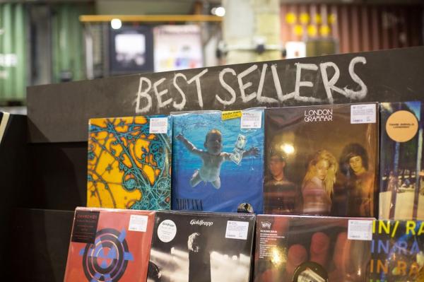 Bărbatul al cărui portret ca bebeluş a apărut pe coperta albumului "Nevermind" a dat în judecată Nirvana pentru pornografie infantilă