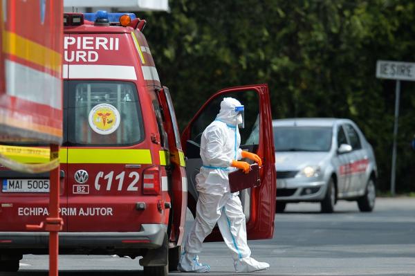 Managerul Spitalului "Victor Babeş": "Vom schimba din nou profilul unei secţii întregi în Covid pentru că nu mai facem faţă"