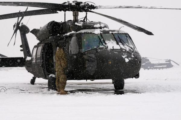 L-a salvat pe Joe Biden dintr-o furtună de zăpadă, dar a fost "uitat" în Afganistan. Strigătul de disperare al unui translator: "Nu mă uitaţi aici, domnule preşedinte"