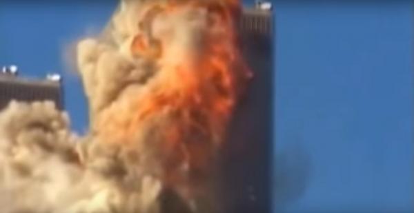 11 septembrie 2001. Singura filmare cu momentul în care primul avion loveşte Turnurile Gemene: imaginile au fost surprinse din greşeală - VIDEO