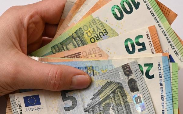 Poliţistul l-a dat pe şofer în vileag la Direcţia Generală Anticorupţie