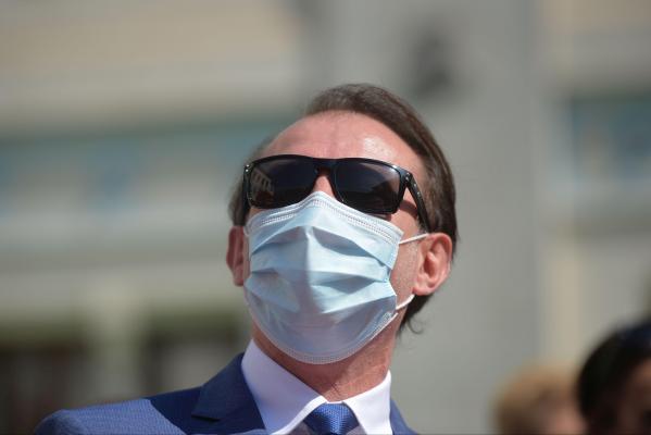 Florin Cîțu nu exclude vaccinarea obligatorie pentru medici și profesori